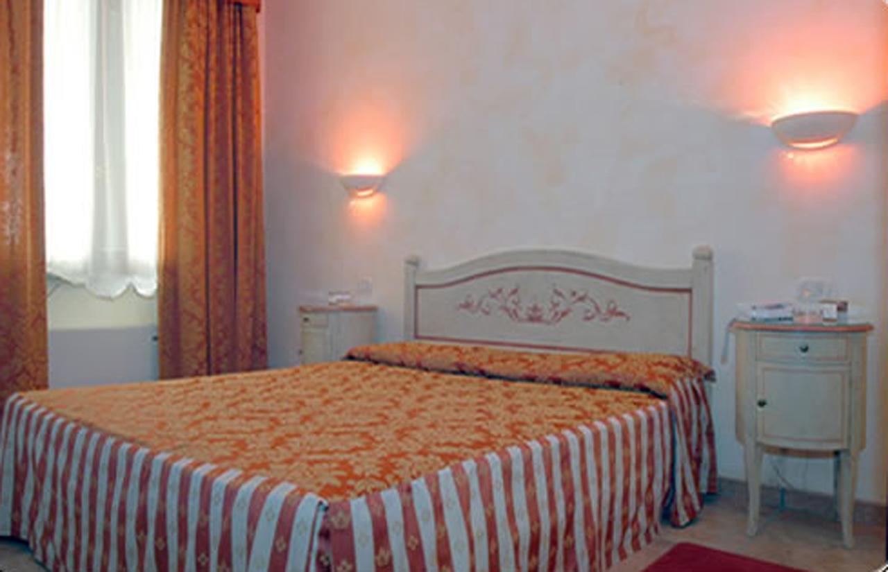 Hotel Adda Spino d'Adda Екстериор снимка